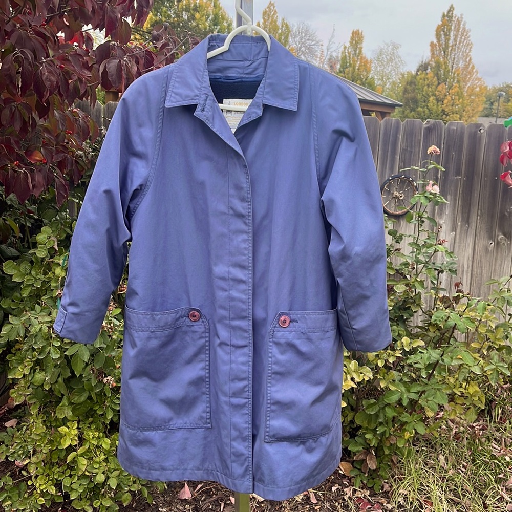 VTG Essential London Fog Blue / Lined  Polyester Coat Sz 10 Reg